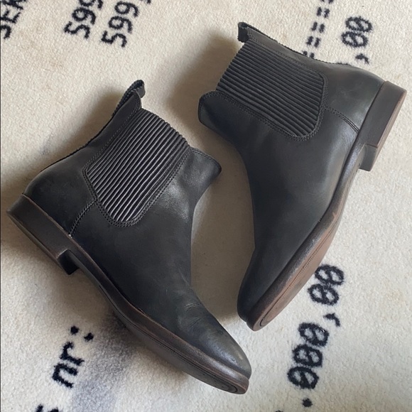 UGG Leather Booties - Picture 8 of 15